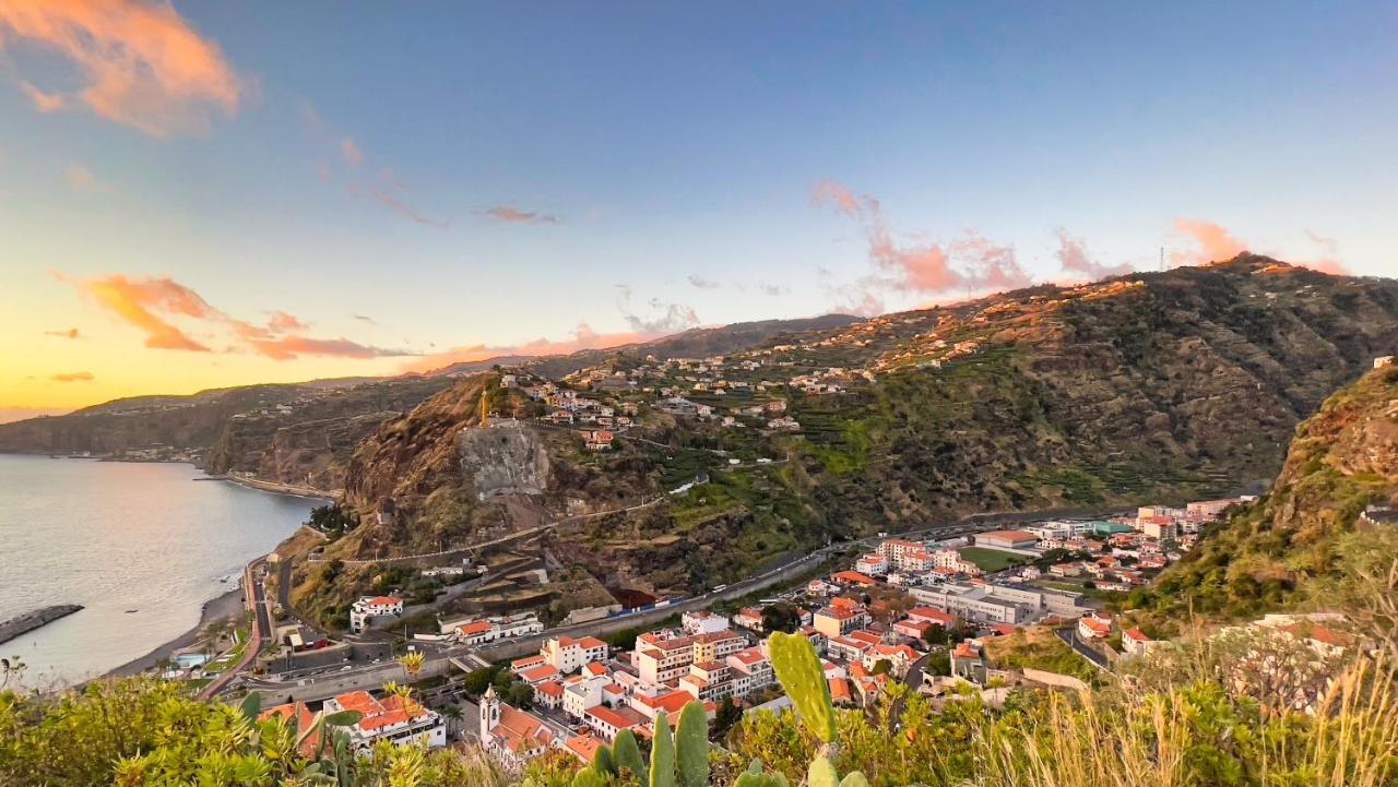 Holiday Apartment Ocean View Ribeira Brava Exterior photo